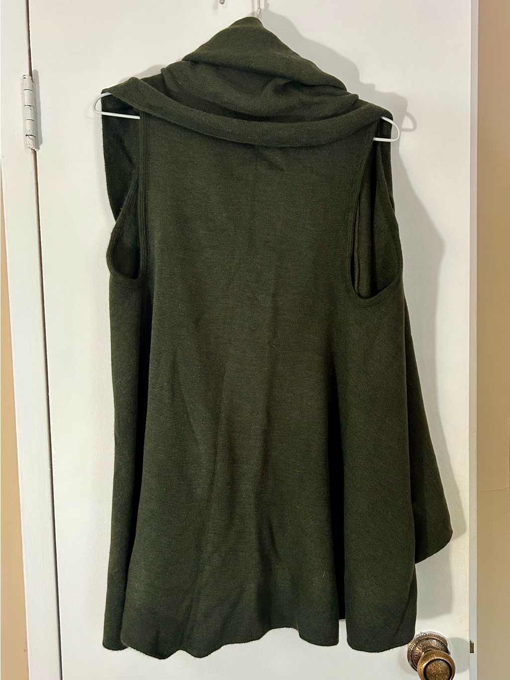 Lou Lou, Look Open-Front Olive Green Knit Vest Shawl One Size, New With Tags Nwt — image 8 of 8